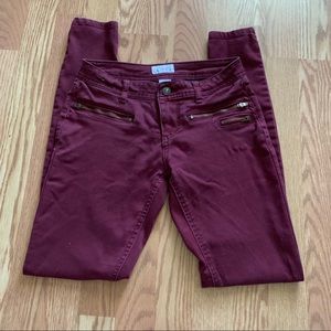 Maroon skinny jeggings